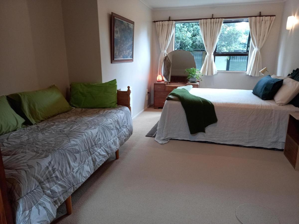 Birds Eyes Te Awanga Bed & Breakfast Dış mekan fotoğraf